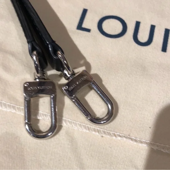 LOUIS VUITTON EPI Vaneau GM Black Hot Pink EUC - Picture 9 of 16